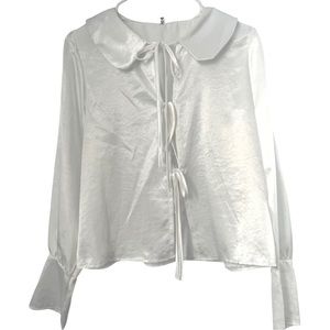 White blouse shilk shirt long sleeves